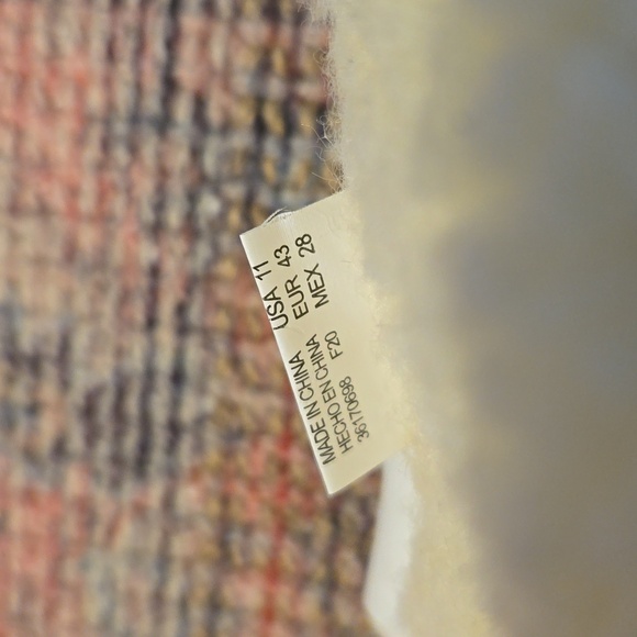 White Chelsea Boot - Picture 6 of 8